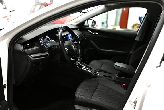 Skoda Octavia 11 of 24