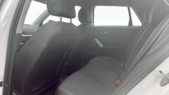 Audi Q2 11 of 13