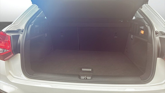 Audi Q2 12 of 13