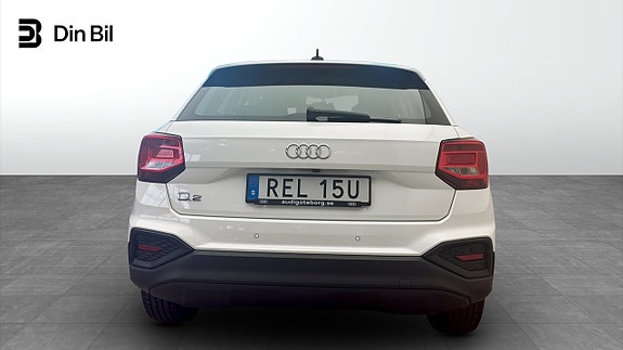 Audi Q2 5 of 13