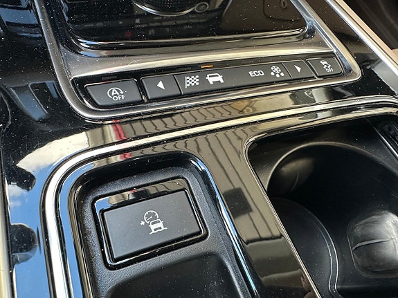 Jaguar XF 22 of 29