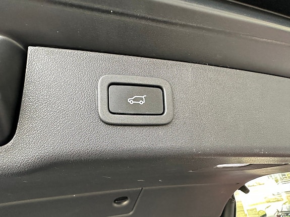 Jaguar XF 26 of 29