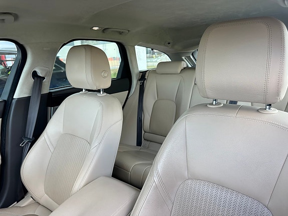 Jaguar XF 23 of 29