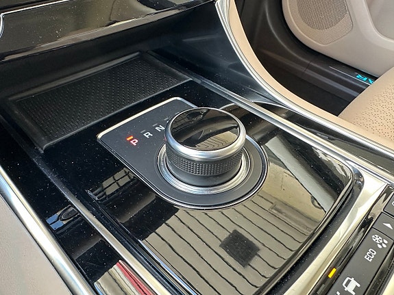 Jaguar XF 14 of 29