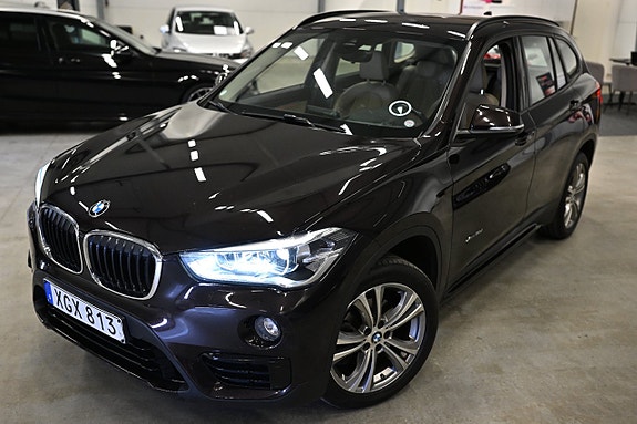 BMW X1 3 of 30