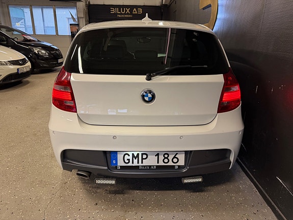 BMW 118d 8 of 27