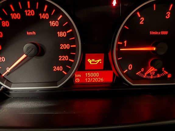 BMW 118d 25 of 27