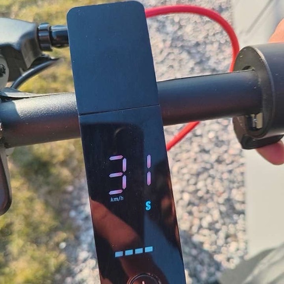 Product image 2 of 9