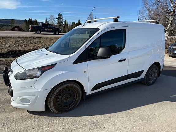 Ford Transit Connect 2 of 9