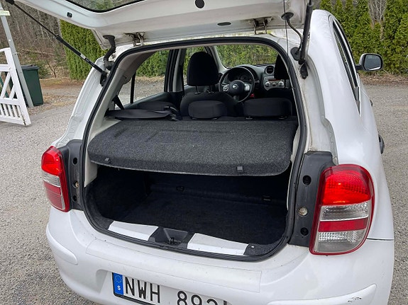Nissan Micra 16 of 22