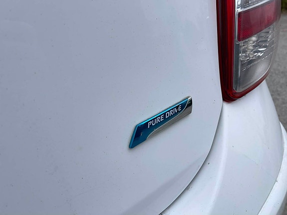 Nissan Micra 20 of 22