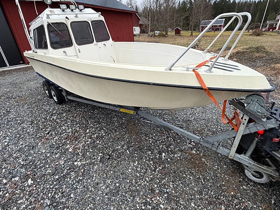 Hyttbåt TG Sportfisher 19 Yamaha F100