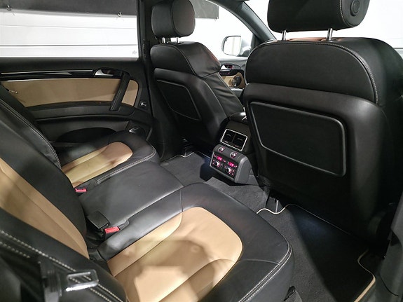 Audi Q7 20 of 25