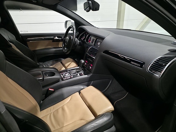 Audi Q7 7 of 25