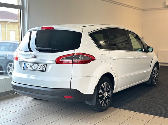 Ford S-MAX 5 of 28