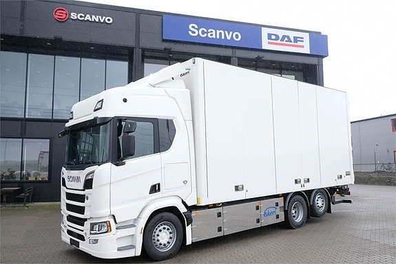 Scania R660 6x2*4 Ekeri skåpbil 2026