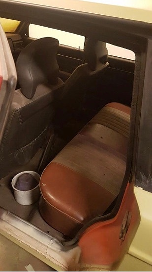 Volvo 245 3 of 5
