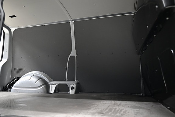 Volkswagen Transporter 9 of 29