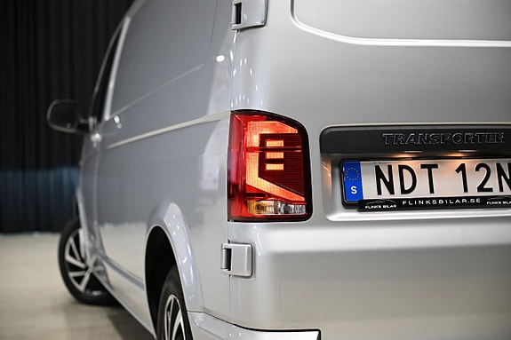 Volkswagen Transporter 11 of 29