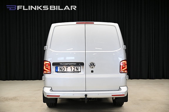 Volkswagen Transporter 10 of 29