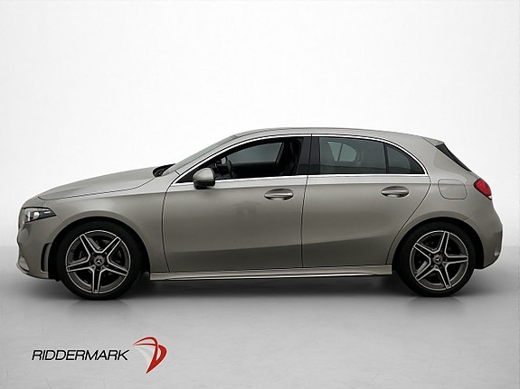 Mercedes-Benz A180 4 of 5