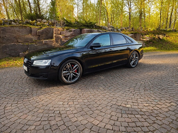 Audi A8 3 of 5