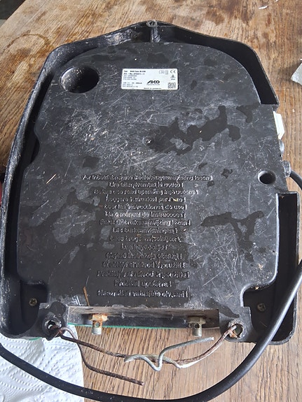 Product image 8 of 9