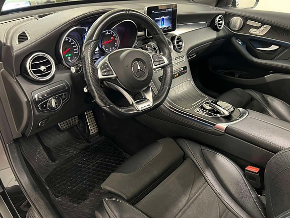 Mercedes-Benz GLC63 20 of 27