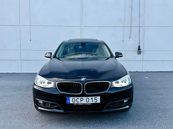BMW 320 3 of 17