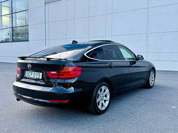 BMW 320 5 of 17