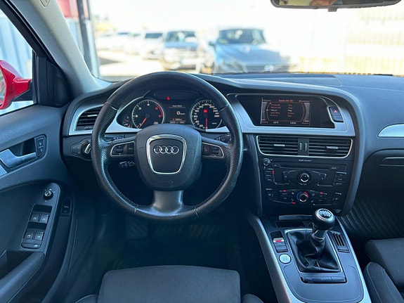 Audi A4 10 of 21