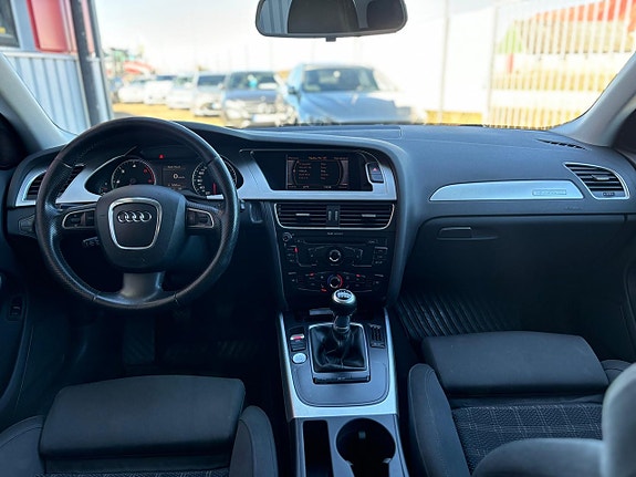 Audi A4 9 of 21