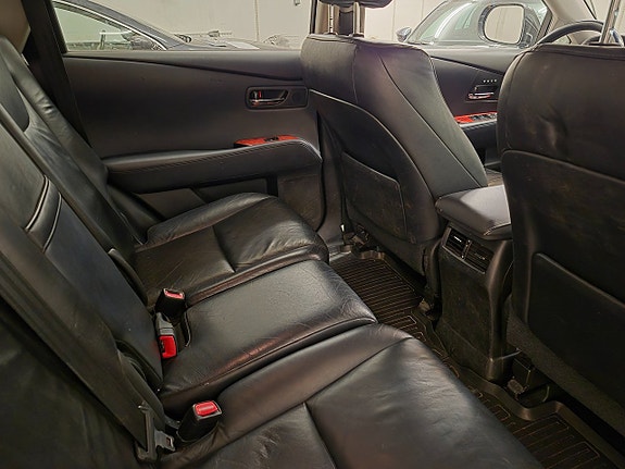 Lexus RX450h 11 of 13