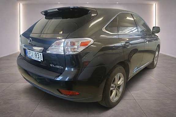 Lexus RX450h 3 of 5