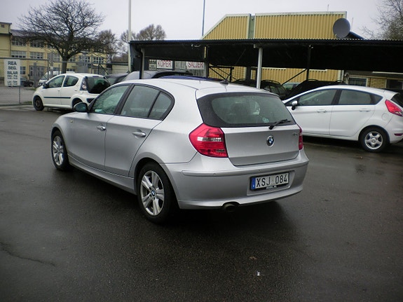 BMW 118d 8 of 11