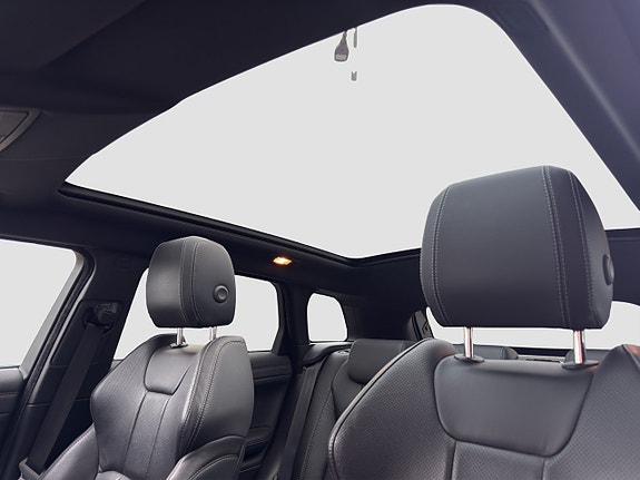 Land Rover Range Rover Evoque 12 of 17