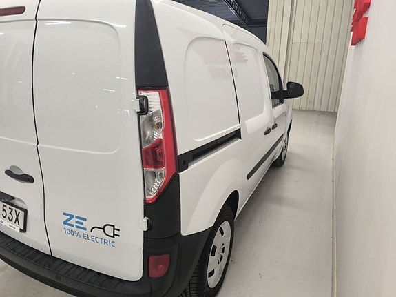 Renault Kangoo Express 4 of 5