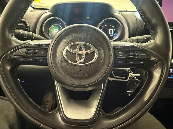 Toyota Yaris Cross 12 of 27
