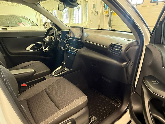 Toyota Yaris Cross 24 of 27