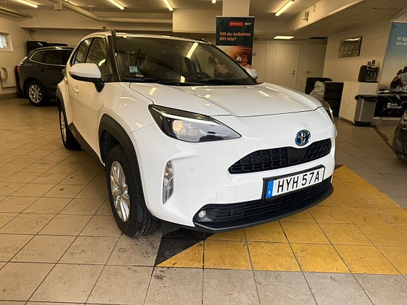 Toyota Yaris Cross 3 of 27