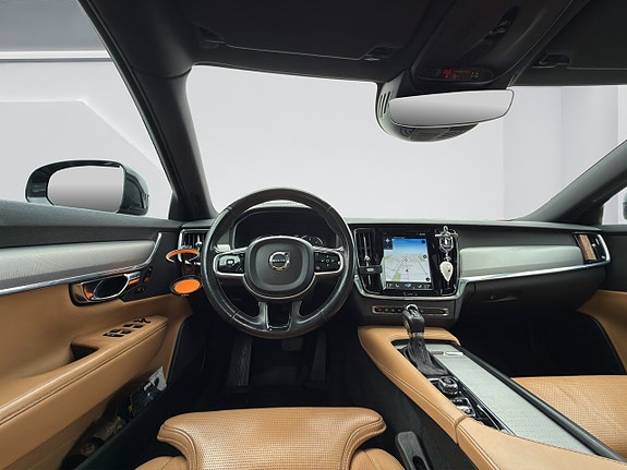 Volvo V90 Cross Country 11 of 19