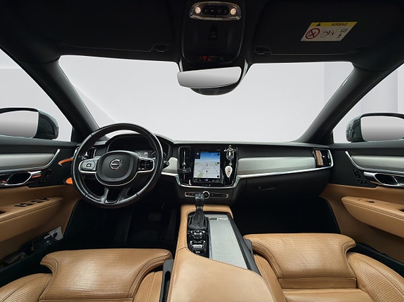Volvo V90 Cross Country 10 of 19