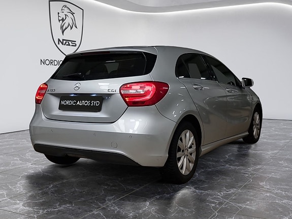 Mercedes-Benz A180 5 of 5