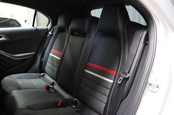 Mercedes-Benz A180 12 of 18