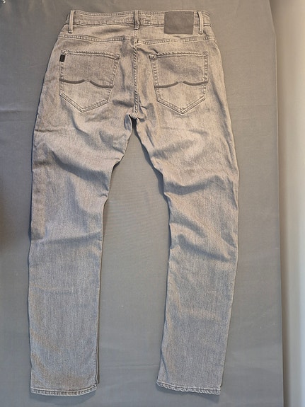 Product image 13 of 16