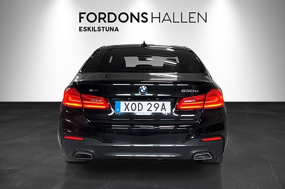 BMW 530e 5 of 5