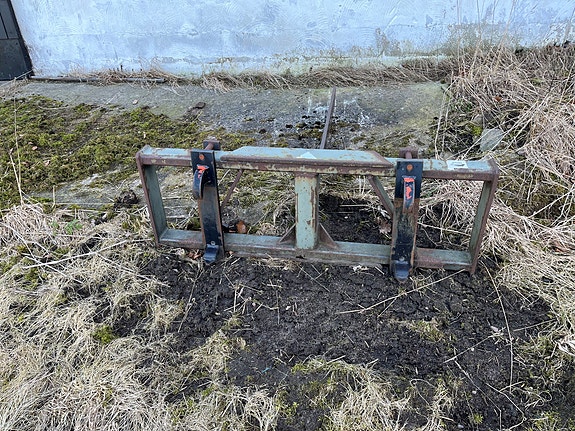Djurtransport Intho, Ålö Ensilagekniv, Kalvutdragare 7 of 8