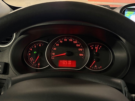 Renault Kangoo Express 21 of 21