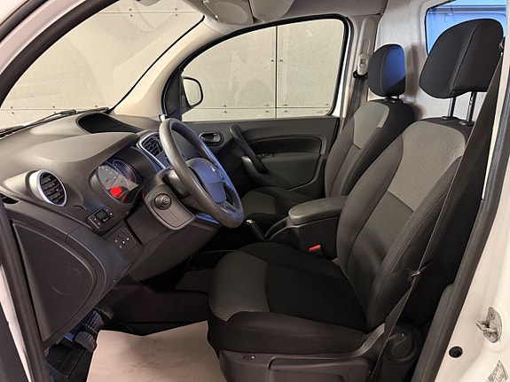 Renault Kangoo Express 12 of 21
