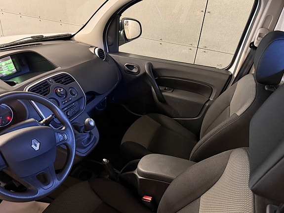 Renault Kangoo Express 11 of 21